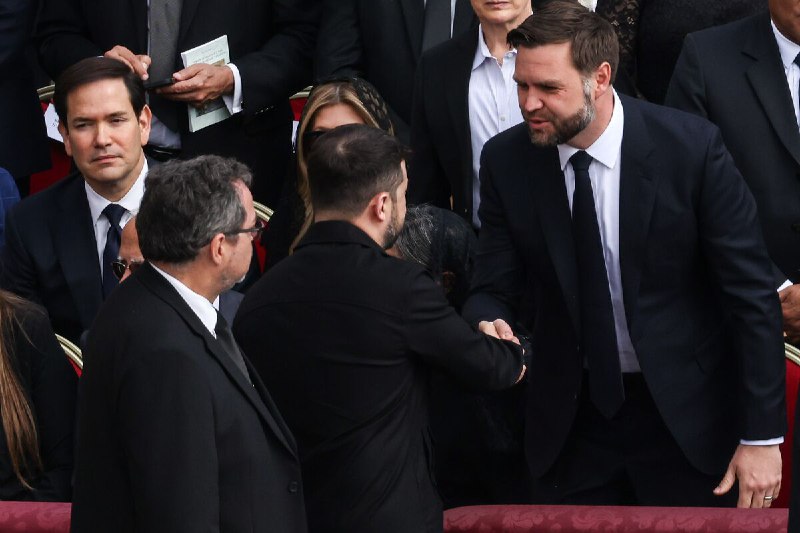 Zelenskiy Meets Vance, Rubio in Rome Ahead of Trump-Putin Call