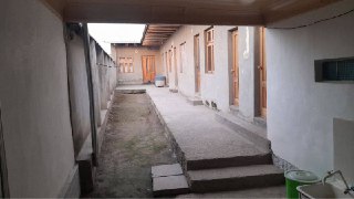 Продается 5 комнатный дом в хорошей тихой махале