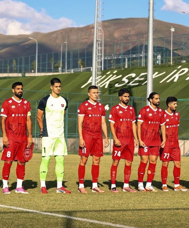 PERSPOLISIHAA⭐: 🟢آلومینیوم جایگزین فجر شد!🔴 تیم فوتبال پرسپولیس، روز شنبه در آخرین بازی دوستانه خود از فصل آماده‌سازی میزبان تیم آلومینی