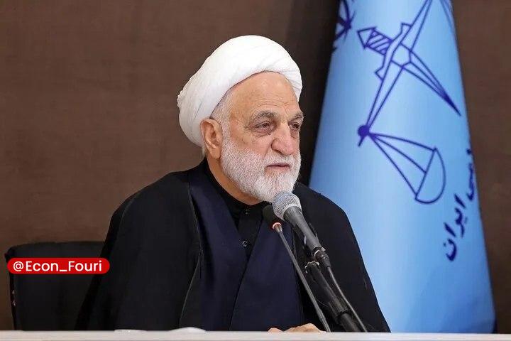 اقتصاد فوری 📈: اژه‌ای: درباره اصلاح قیمت بنزین اختلاف‌نظر وجود دارد🔹در قضیه‌ی تراستی‌ها، موضوع مهم آن است که پیگیری و اهتمام ما استمرار