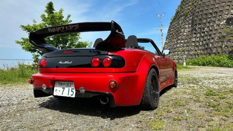 Японские тюнеры научились переделывать старые Mazda MX-5 под классические Porsche 2