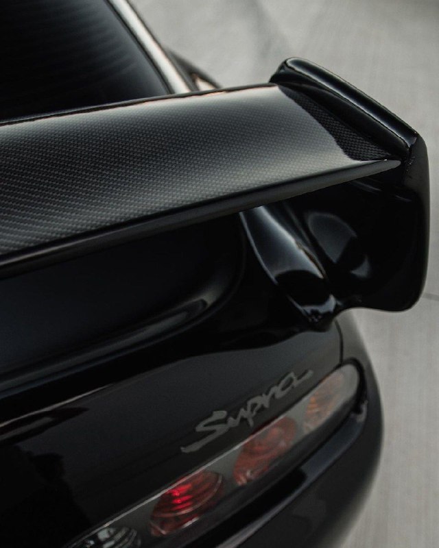 Toyota Supra 7