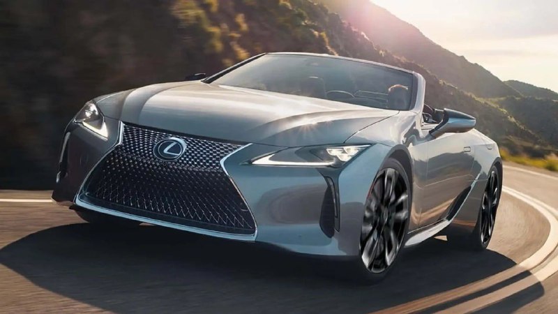Компания Lexus доработала LC500 к 2025 модельному году 2