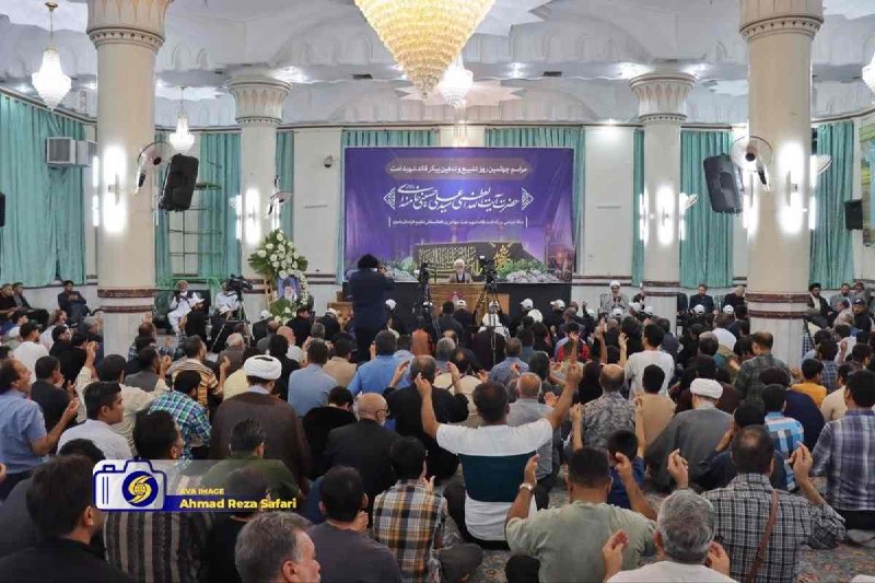 آژانس خبری هیواد: تصاویر/ مراسم چهلمین روز تشییع و تدفین پیکر «قائد شهید امت» در مشهدمراسم بزرگداشت چهلمین روز تشییع و تدفین پیکر «قائد شه