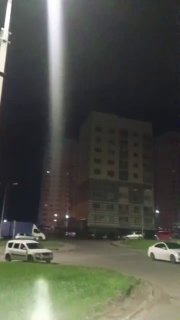 В Орле беспилотник попал в жилой домКак пишет тг-канал «Осторожно новости», пострадал жилой комплекс «Зелёный остров» в Северном районе города. После этого в доме начался пожар на нескольких этажах. Губер Орловской области Клычков написал, что «ночь выдала