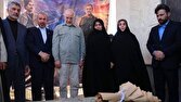 خبرپو: 🔸 ادای احترام قالیباف به سردار مقاومت ملی رئیسعلی دلواری👈 برای نمایش مطلب اینجا کلیک کنید@khabarpu