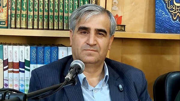 اخبار زنجان: خدمت صادقانه اولویت دستگاه‌های اجرایی است🔹فرماندار خرم‌دره: خدمت صادقانه به مردم، رفع مشکلات و پیگیری مطالبات شهروندان ا