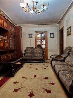 Продается 4-х ком квартира