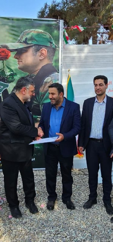 پایگاه خبری تارود: 📸 تقدیر از مرتعدار نمونه شهرستان دماوند در روز ملی جنگلبان🔹در آیین بزرگداشت روز ملی جنگلبان که روز ۲۵ مردادماه برگزار شد
