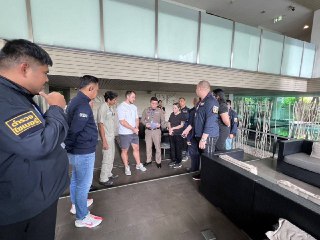 Российский криптоделец заскамил тайскую бабушку на 30 миллионов рублей.34-летний Павел как-то позвонил 70-летней тайской бизнесвумен. Представился Пэтти и пообещал кучу денег — если она, конечно, зарегистрируется на платформе и будет инвестировать.Бабушка 