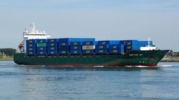 אוניית המכולות Contship Jet המופעלת על ידי צים שוקעת מול בולגריה לאחר התקפת כטב"מ אוניית המכולות Contship J…