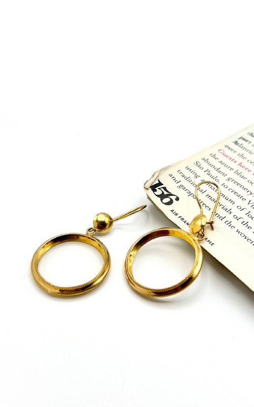 ⭐️جواهری فیروزه(ارمان)⭐️: ⚜️A R M A N T A L A⚜️✨گوشواره هندسی✨🔸وزن: ۴/۵۷۰🔺قیمت: ۹۵/۰۱۰/۰۰۰ ❌ اجرت: ۵٪📦ارسال به سراسر کشور با بسته بندی ویژه🛡️همراه