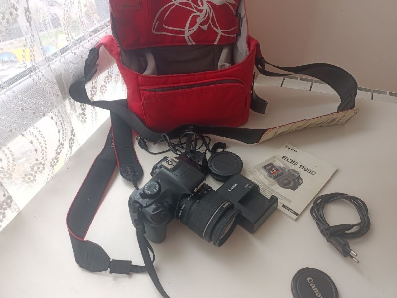 Canon EOS 1100D Kit + оперативная память и видеокарта — фото 1