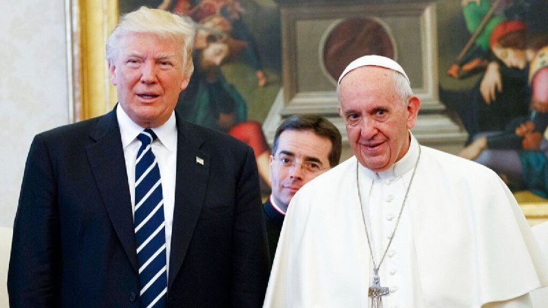 Donald Trump stirrs controversy after posting image of himself as pope