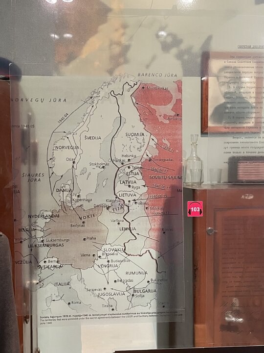 波羅的海三國背包遊