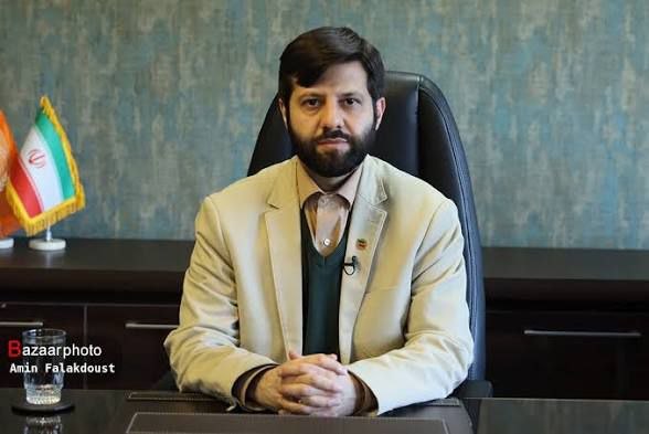 سراج۲۴: میرسامان پیشوایی رئیس بسیج اساتید شد🔹با حکم حجتالاسلام طائب، میرسامان پیشوایی بهعنوان رئیس سازمان بسیج اساتید کشور منص