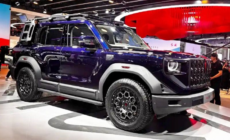 Hongqi представил большой рамный внедорожник
