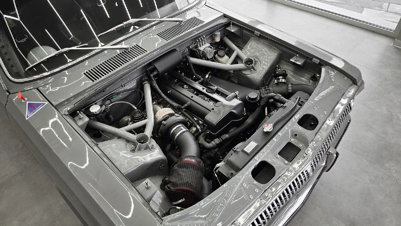 В Москве продают ГАЗ-24 «Волгу» с мотором 2JZ за 10 млн ₽ 4