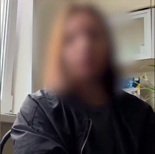 Задержанные по подозрению в подготовке теракта против РКН могут быть участниками движения «Алый лебедь», утверждает «Первый отдел»ФСБ заявила, что 18 апреля «предотвратила теракт» против руководителей Роскомнадзора. Семерых подозреваемых задержали, одного 