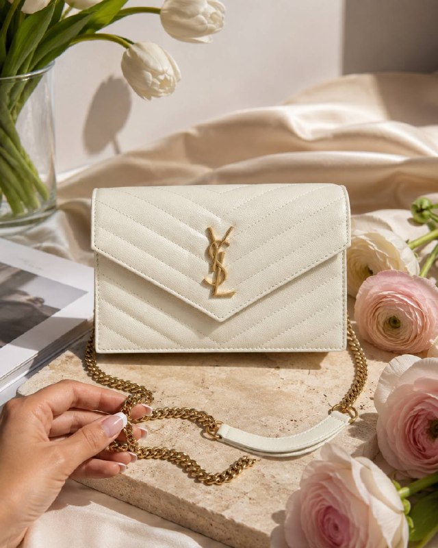 Yves Saint Laurent YSL cassandre gold chain wallet in grain de poudre embossed leather, фото 18