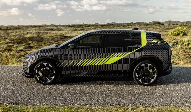 Kia готовит к выпуску спортивную версию хэтчбека EV4 2