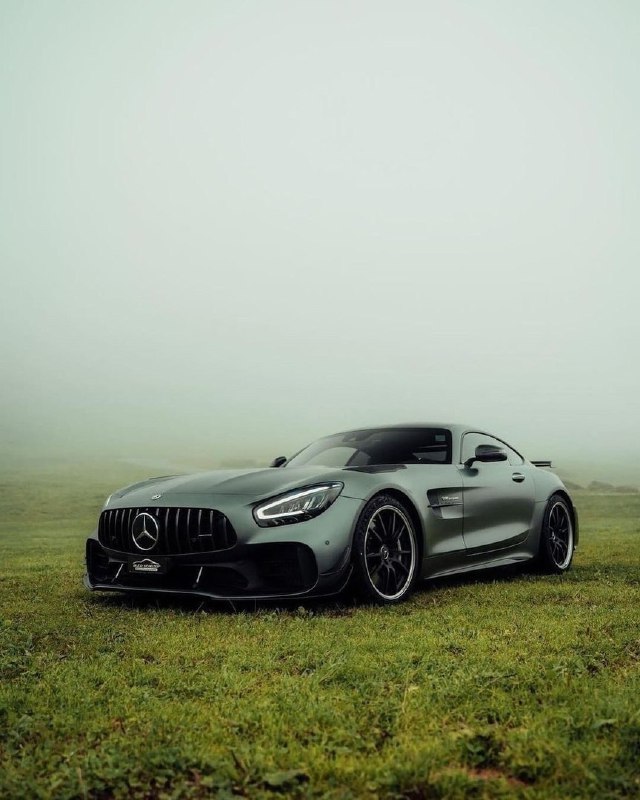 Mercedes-AMG GT R 5
