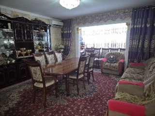 Срочно Квартира сотилади шаҳар таможни ёнида,  3/5/9