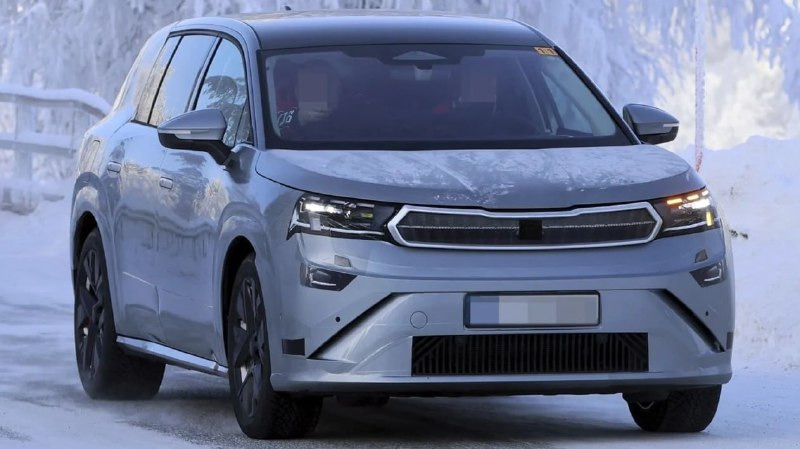 Новая Skoda Peaq засветилась без камуфляжа