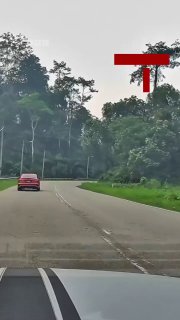 A cyclist miraculously escaped death. A motorcyclist in Malaysia narrowly escaped death after colliding with a car and being thrown into the air after losing control during a turn. The driver suffers from broken ribs