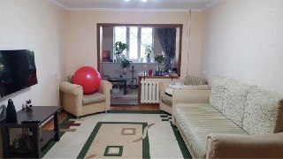 Ijaraga: Kvartira, Buz, 2 xona, 2-qavat, 4 qavatli, Tarakanchik