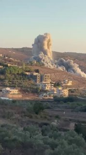 Urgent: The occupation planes launch a raid on the area between the towns of Hadda and Haris, south of Lebanon.