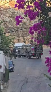 דחוף: כלי רכב של צבא הכיבוש מסתערים על אזור חאלת אל-עמוד בהר הדרומי של העיר