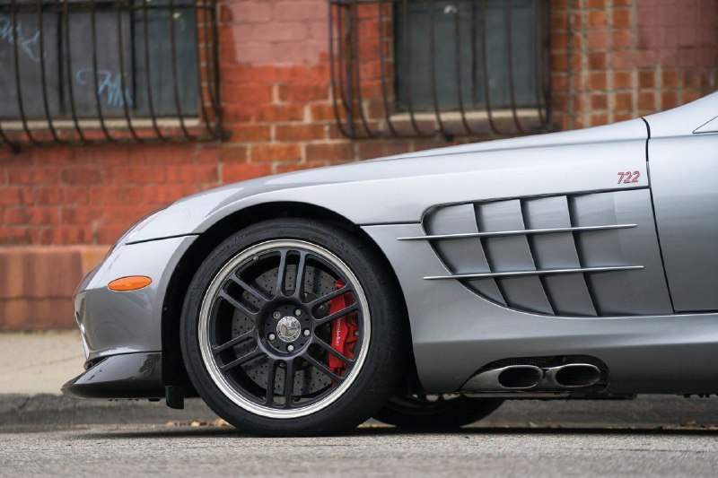 Mercedes-Benz SLR McLaren "722 Edition" (C199) 3