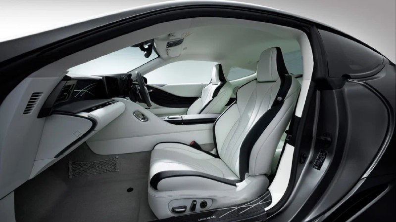 В Японии представили спецверсию Lexus LC 500 Pinnacle для купе и кабриолета с V8 4