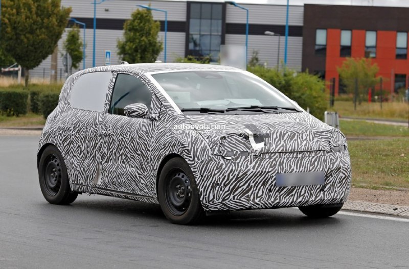 Renault испытывает новый электрический Twingo 3