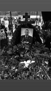 Умер Алексей Окопный — замглавы московского Центра «Э». О его похоронах в Москве написал председатель «Молодой гвардии Единой России» Антон Демидов.О смерти Окопного 6 декабря сообщил телеграм-канал «112», однако пост был удален без объяснения причин. В не