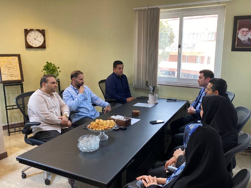 اخبار ورزش و جوانان گیلان: به مناسبت روز پزشک؛دیدار ابراهیم مهربان سرپرست اداره‌کل ورزش و جوانان گیلان با مسئولین هیات پزشکی ورزشی استان به گزارش ر