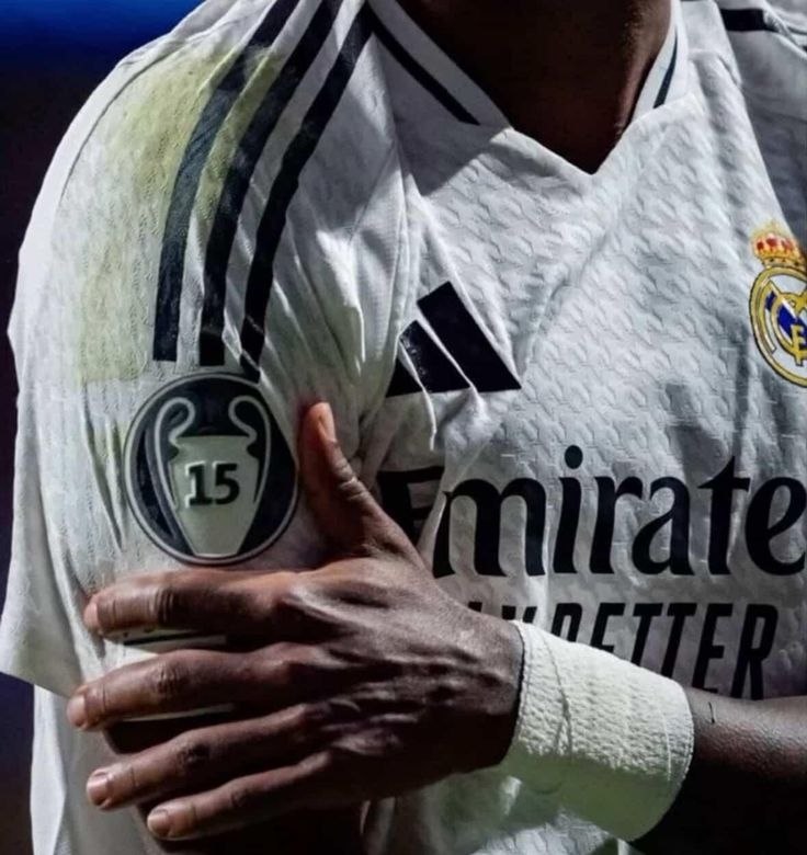 رئال مادرید | Real Madrid: 🔗⭐️ (4) روز تا برگزاری قرعه‌کشی دور گروهی لیگ قهرمانان اروپا باقی مانده است.🄸 @RealMadridFans