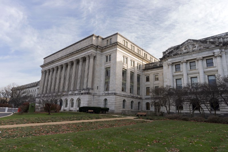 More than 15,000 USDA employees take Trump’s offer to resign