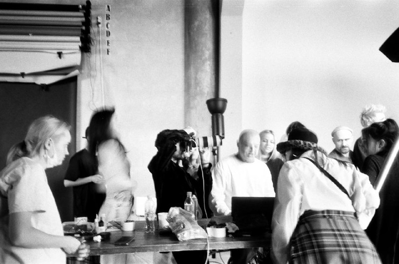 PARK СЪЁМКИ Бэк с конкурсных съёмок от стилиста Наталии Октябрь ❤️‍🔥Из актуальных новостей для парикмахеров:🔒 Осталось двое суток для того, чтобы выставить свои работы на конкурс Behaindthechair.com в Instagram, так что скрещу пальцы за свой VPN 🤞🏻🔒 А так же продлили сроки конкурса от Londa Professional до 30 мая 2022, работы для которого теперь выставляются на сайте ВКонтакте.PARK СЪЁМКИ Бэк с конкурсных съёмок от стилиста Наталии Октябрь ❤️‍🔥Из актуальных новостей для парикмахеров:🔒 Осталось двое суток для того, чтобы выставить свои работы на конкурс Behaindthechair.com в Instagram, так что скрещу пальцы за свой VPN 🤞🏻🔒 А так же продлили сроки конкурса от Londa Professional до 30 мая 2022, работы для которого теперь выставляются на сайте ВКонтакте.