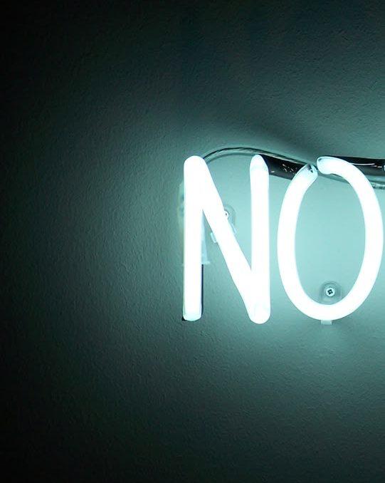 The top 3 signs of a person who knows how to respect someone else's "no".
