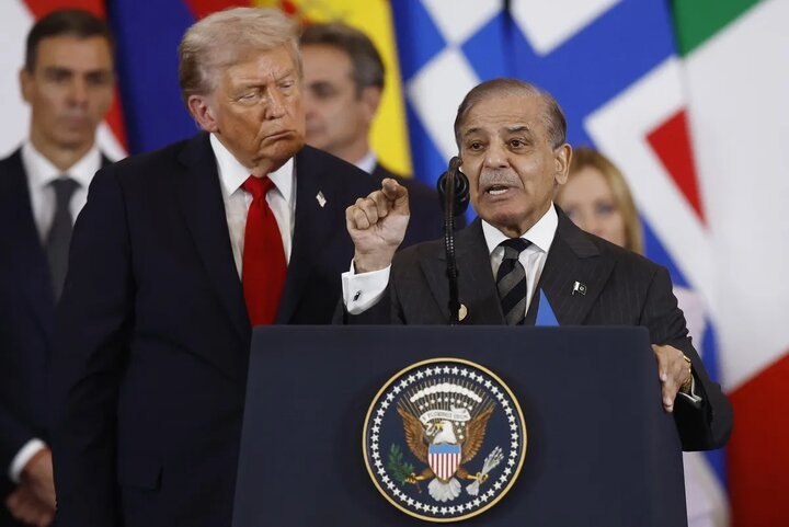 اخبارموثق📺: پاکستان همچنان به‌دنبال ۱۰ میلیارد دلار از آمریکا استبلومبرگ:🔹️همزمان با اینکه پاکستان به‌دنبال بهره‌برداری از روابط بهب