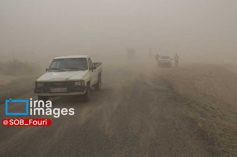 سیستان و بلوچستان فوری: سرعت وزش باد در زابل به ۱۲۹ کیلومتر بر ساعت رسیدمدیرکل هواشناسی سیستان و بلوچستان اعلام کرد:🔹سرعت وزش باد در بامداد امرو