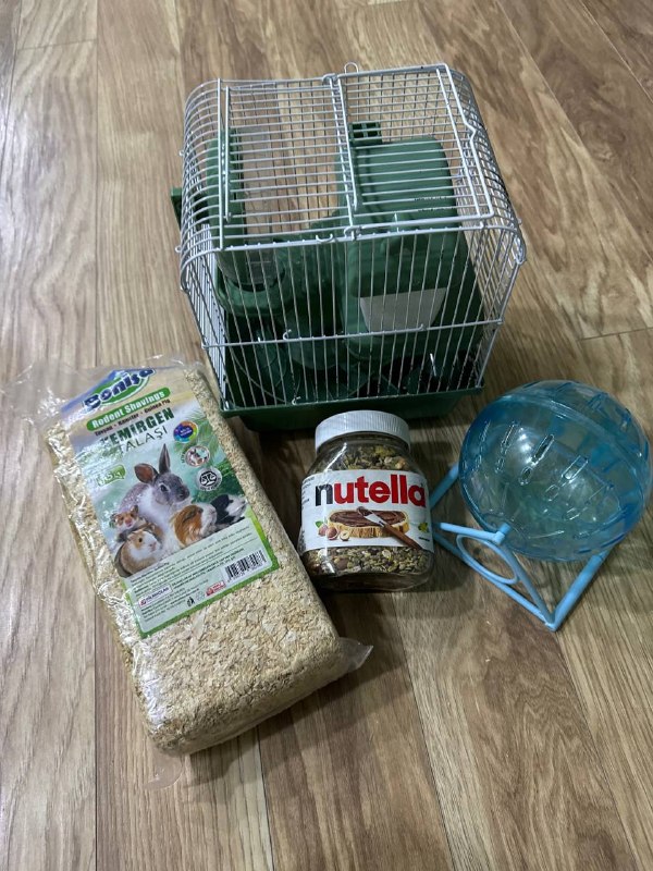 Клетка для хомяка+пачка корма+тырса+шар