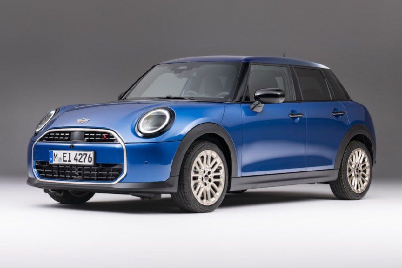 Новый Mini Cooper получил удлиненную версию