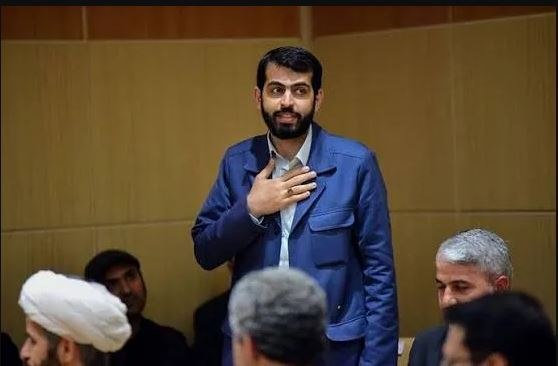 دیده بان ایران: ✅طراح طرح نفوذ مجلس: 🔴بر اساس ماده‌ی ۱۵، همه‌ی اشخاص حقیقی و حقوقی ۳ ماه فرصت دارند تا فعالیت‌ها، قراردادها و ارتباطات ج