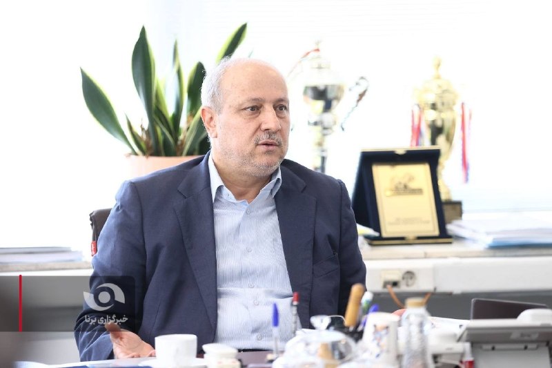 خبرگزاری برنا: با حضور معاون توسعه مدیریت و منابع؛سرپرستان دفاتر خیرین و ماده ۵ و ۲۷ وزارت ورزش و جوانان معرفی شدند🔸آیین تودیع و معارفه