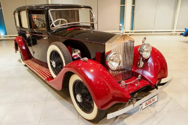 В Москве продают 90-летний Rolls-Royce без пробега.На Авто.ру выставили редчайши