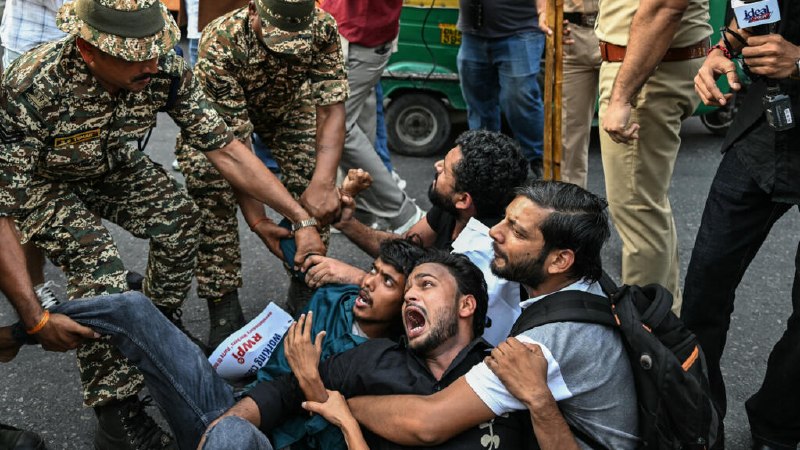 Opposition leaders and journalists allege police abuse as fresh protests erupt in India