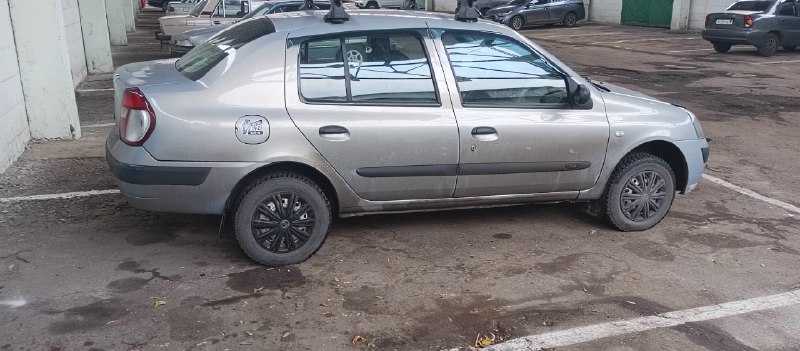 В продаже renault symbol (renault симбол) 2004г. в. учет 🇷🇺, я хозяин : 1.4 8кл, требует регулировки... - фотография